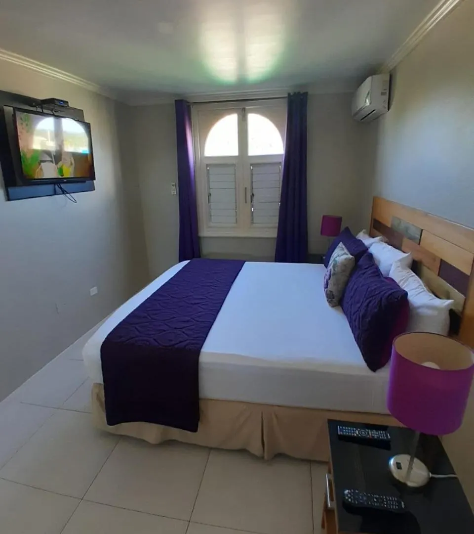 Contemporary One Bedroom At Sandcastles Ocho Rios Apartament